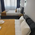 Thess Living Apartahotel 4*