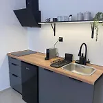 Thess Living Apartahotel