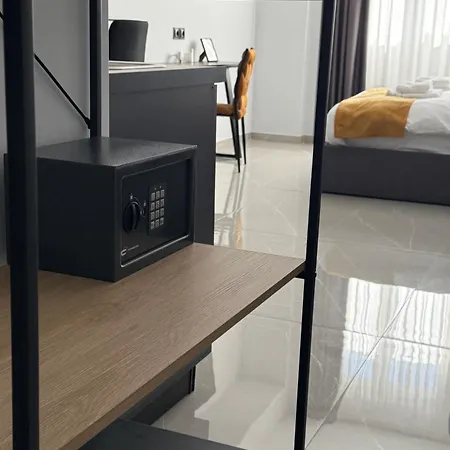 Thess Living شقة فندقية