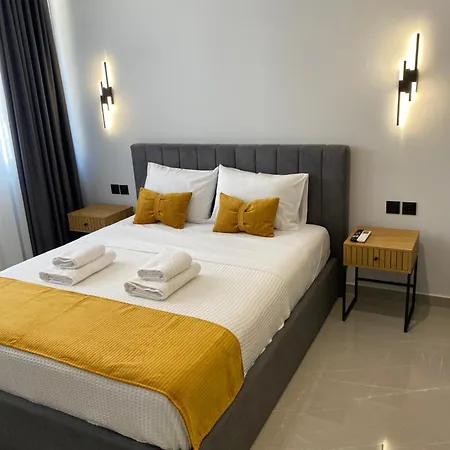 Ξενοδοχείο με διαμερίσματα Thess Living