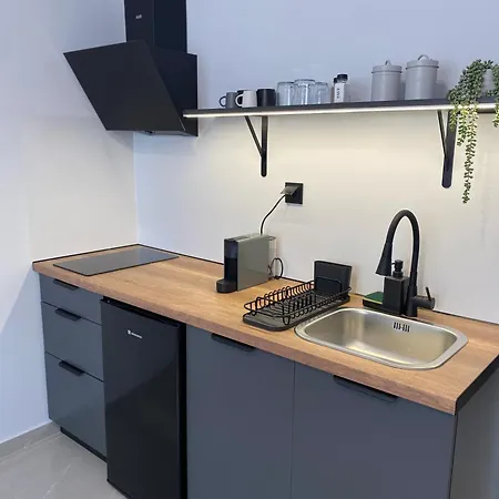 Thess Living Apartahotel