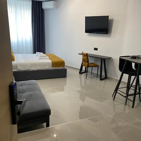 Ξενοδοχείο με διαμερίσματα Thess Living