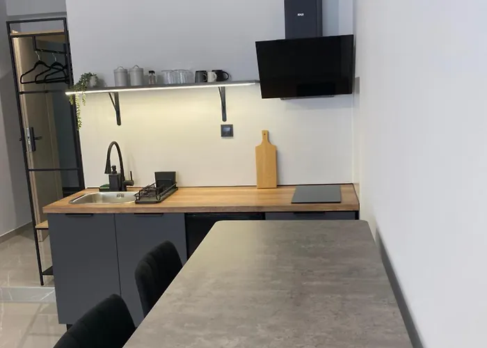 Thess Living Ξενοδοχείο με διαμερίσματα 3*